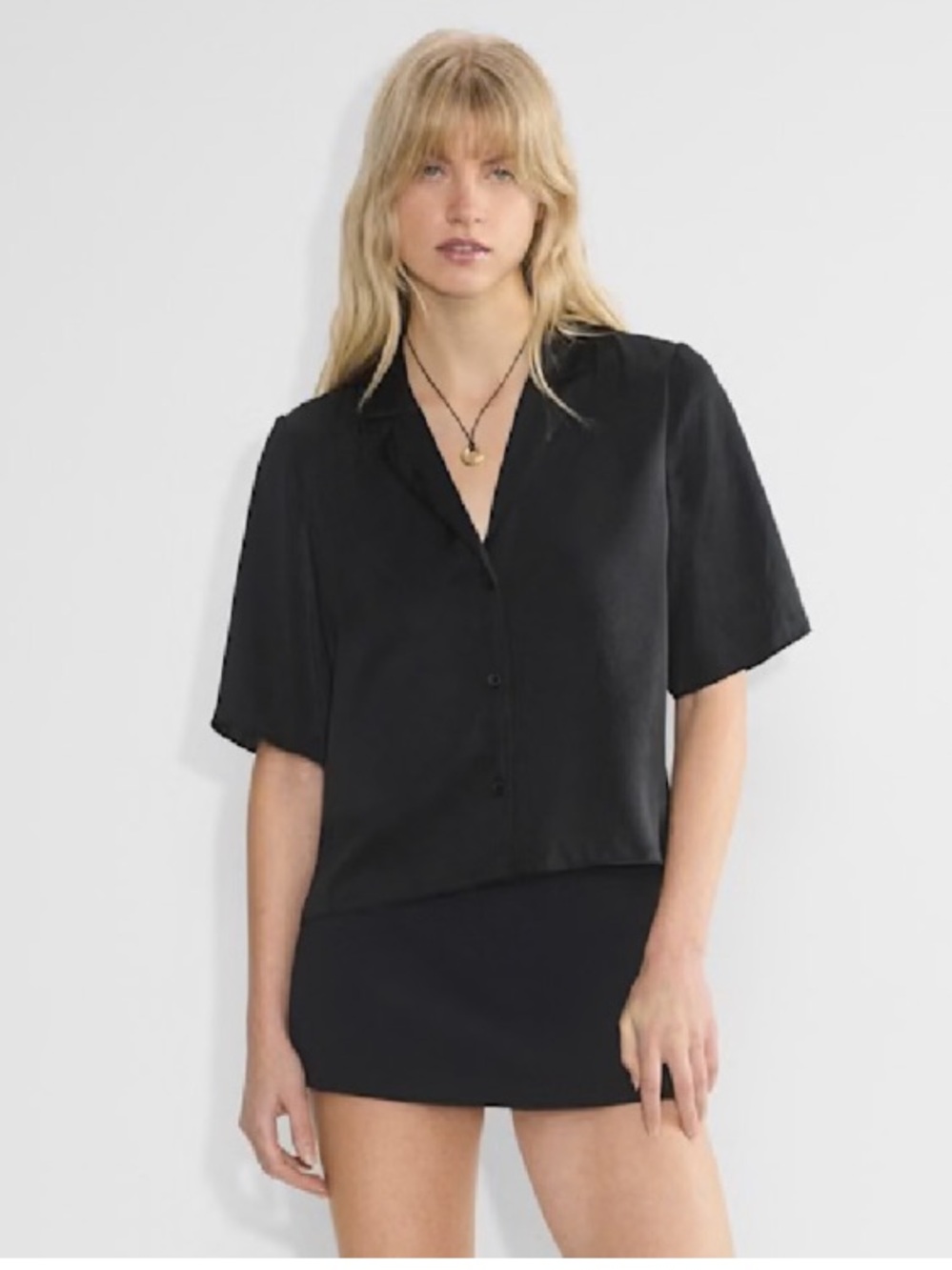Aritzia Wilfred Beso Black Satin Button Down